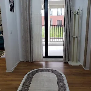 Cosy 2br Near Airport - Self Check-in 24hr Tirana